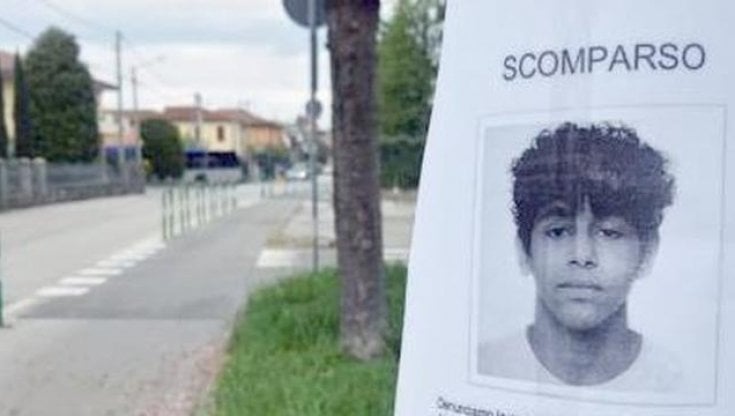 Ahmed ritrovato nel fiume, la rabbia della madre: “É stato spinto a uccidersi”