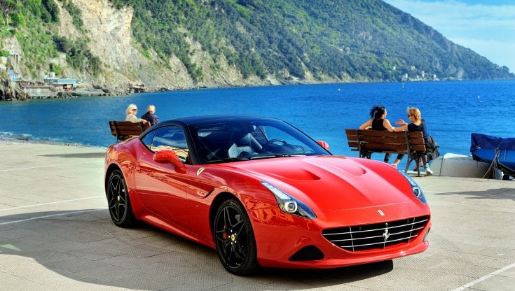 Sostenibilità, la classifica delle aziende green: Maranello vince un altro Gran Prix