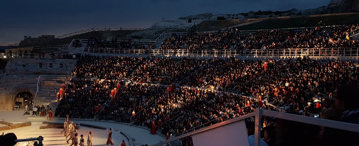 Teatro Greco di Siracusa, con Carsen, Gassmann e Livermore va in scena il declino di una civiltà