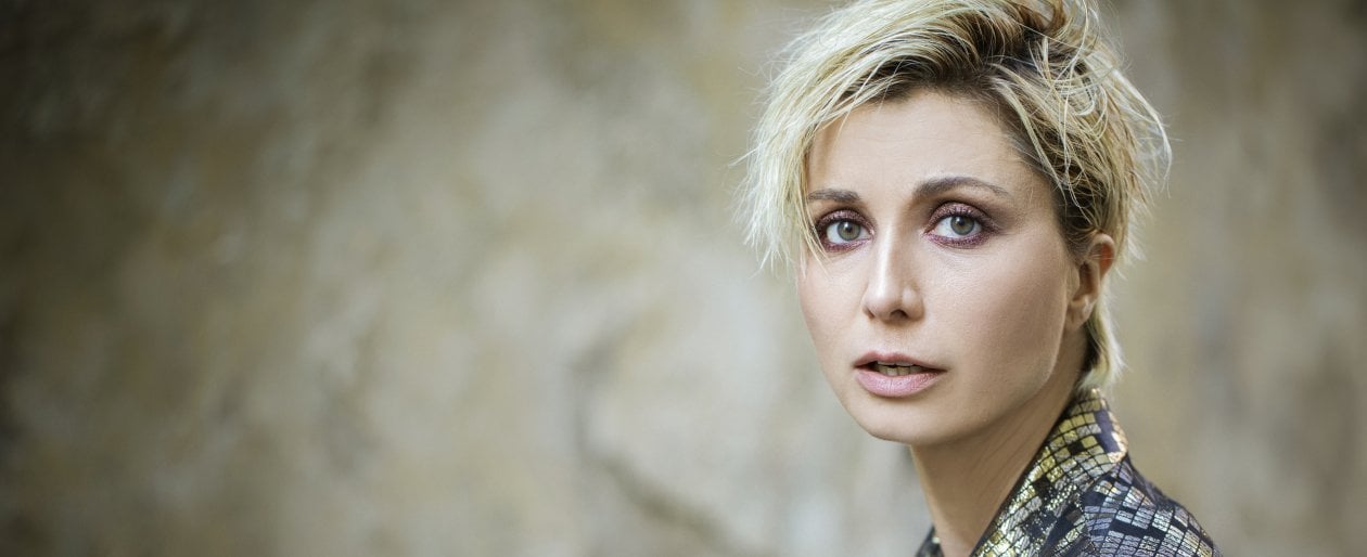 Anna Ferzetti: "Favino e io, tra set e famiglia, la nostra vita è uno spettacolo"