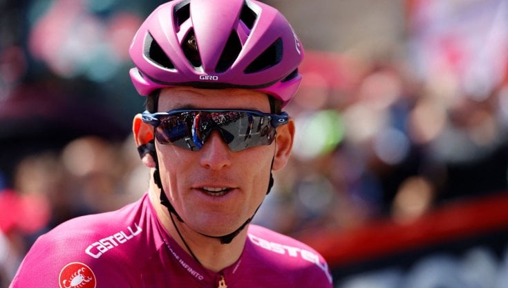Giro D Italia Bis Di Demare Al Fotofinish Diventa Il Francese Con Pi 