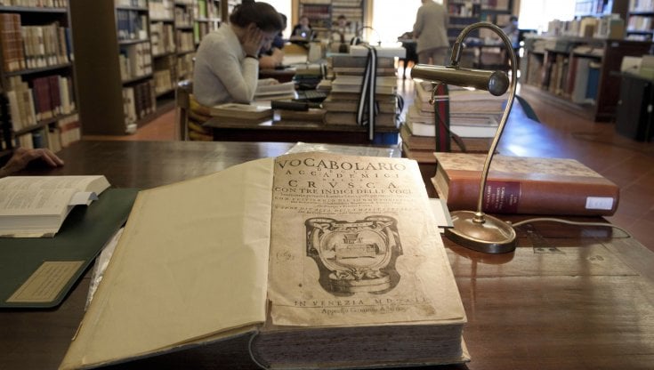 Dante, Twitter e gli operai della fabbrica dell'italiano