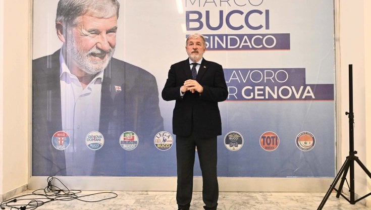 Comunali, a Genova sul carro di Bucci solo posti in piedi. Il sindaco vede il bis