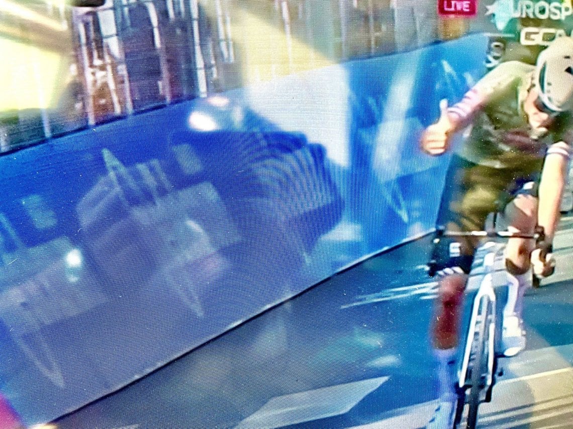 Il gesto di Van der Poel