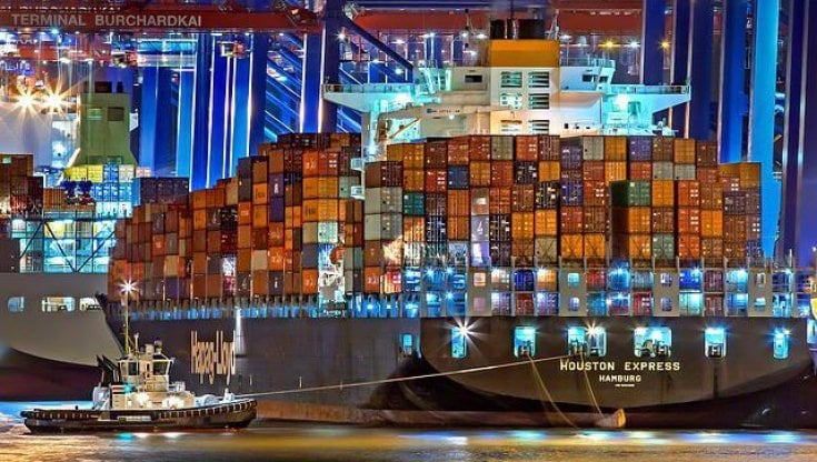 Il nuovo ingorgo dei porti globali. Per le imprese è allarme forniture