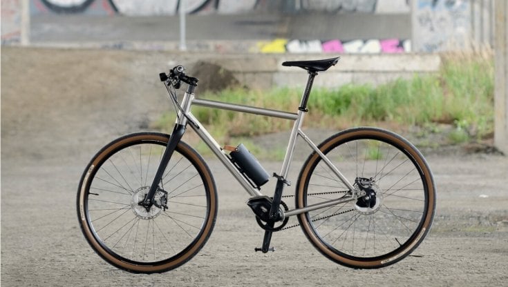 Arriva l'e-bike su misura: è in titanio e pesa appena 13 kg - la Repubblica
