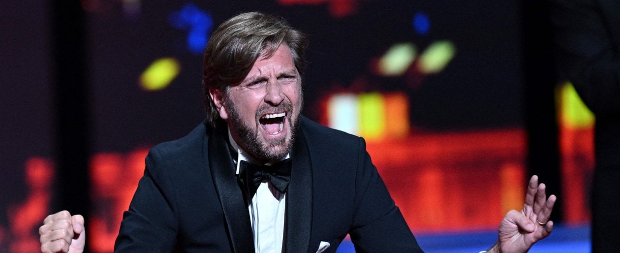 Festival di Cannes 2022, vince 'Triangle of sadness'. All'Italia il Premio della giuria con 'Le otto montagne'