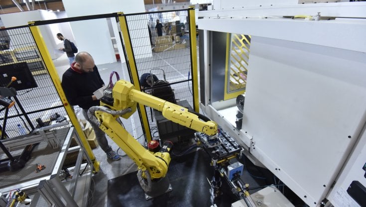 Usa, per rimpiazzare i lavoratori è boom di robot nelle fabbriche