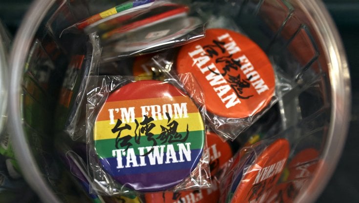 Spille indipendentiste in una libreria di Taipei