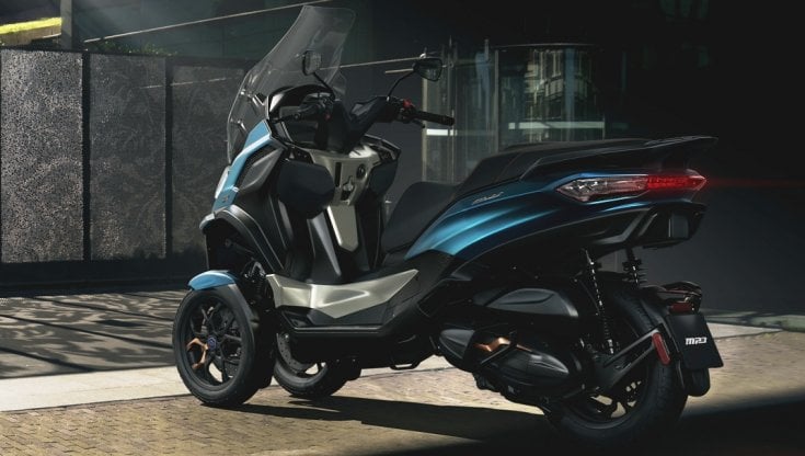 Nuovo Piaggio Mp3, il primo scooter al mondo con l'assistenza alla guida
