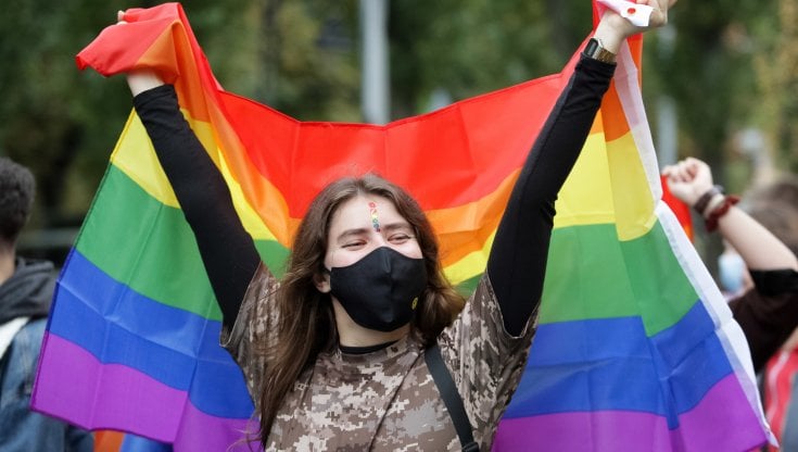 Al Gay Pride ma senza “compassione”. Il flippismo, Paperino e i referendum 