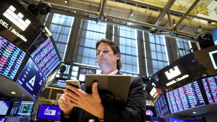 Le Borse di oggi, 8 giugno. I listini Ue chiudono deboli. Preoccupa il mix di aumento dei prezzi e rallentamento della crescita