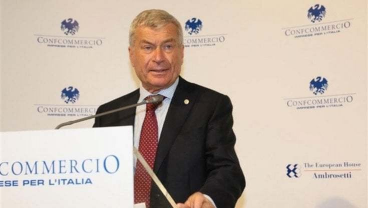 Il presidente di Confcommercio Carlo Sangalli