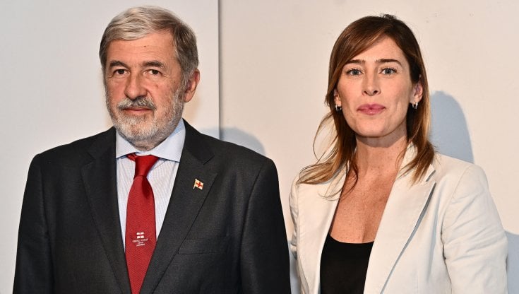Il sindaco uscente di Genova Marco Bucci con Maria Elena Boschi di Italia Viva