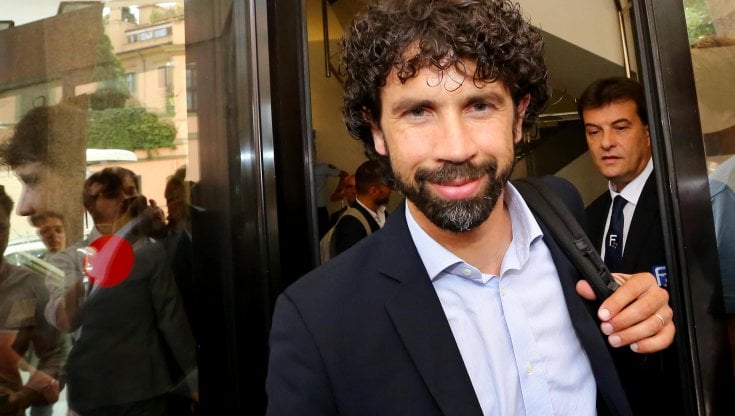 Elezioni a Verona, sorpresa negli exit poll: Damiano Tommasi avanti, testa a testa a destra tra Sboarina e Tosi