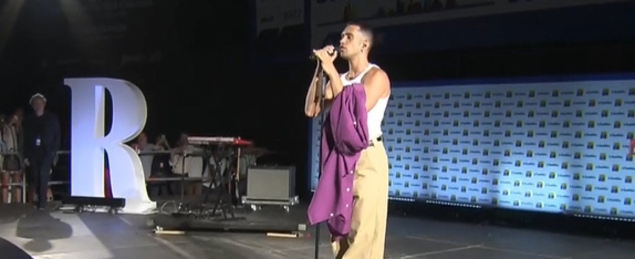 Mahmood sul palco di Repubblica delle Idee