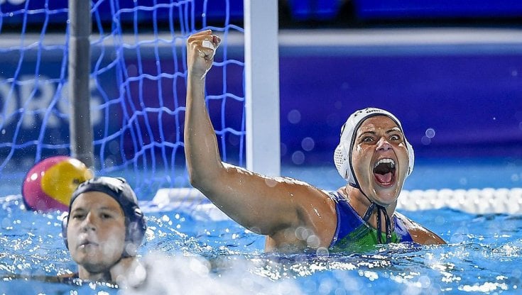 Pallanuoto, il Setterosa fa l'impresa: 10-9 all'Ungheria padrona di casa