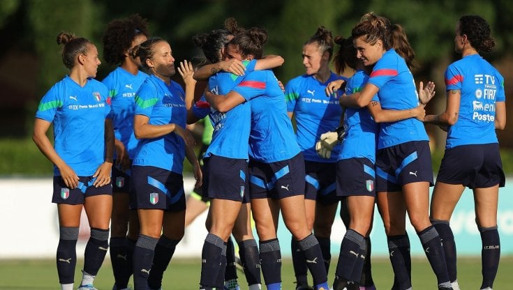 Le azzurre in allenamento