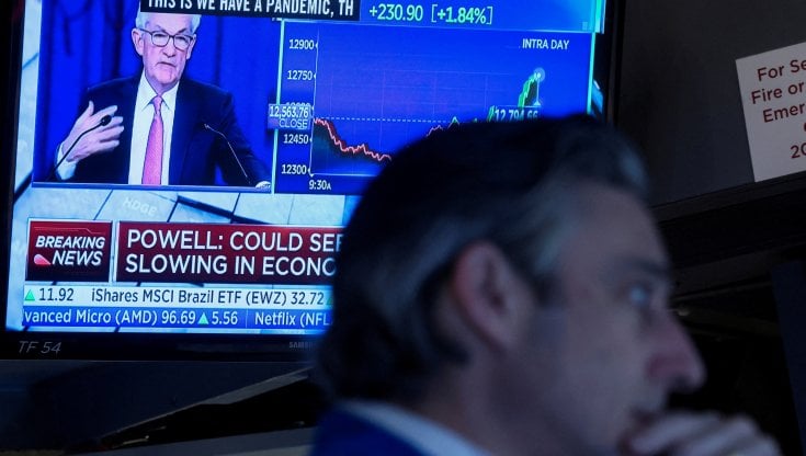 Mercati sospesi tra i timori per inflazione e bassa crescita. Riflettori su Fed e Bce