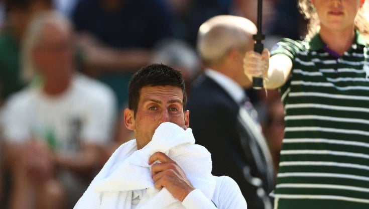 Djokovic e la pozione magica: cosa è la sostanza segreta per vincere Wimbledon