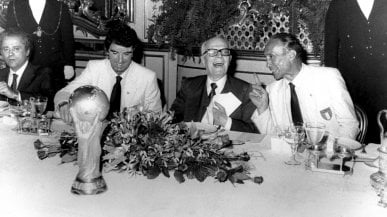 Al Quirinale arriva il sapore del gol. E Pertini al pranzo di gala vuole accanto Zoff e Bearzot