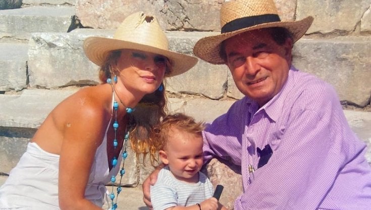 Anna Katharina Fr&ouml;hlich con Roberto Calasso e il loro figlio Tancredi