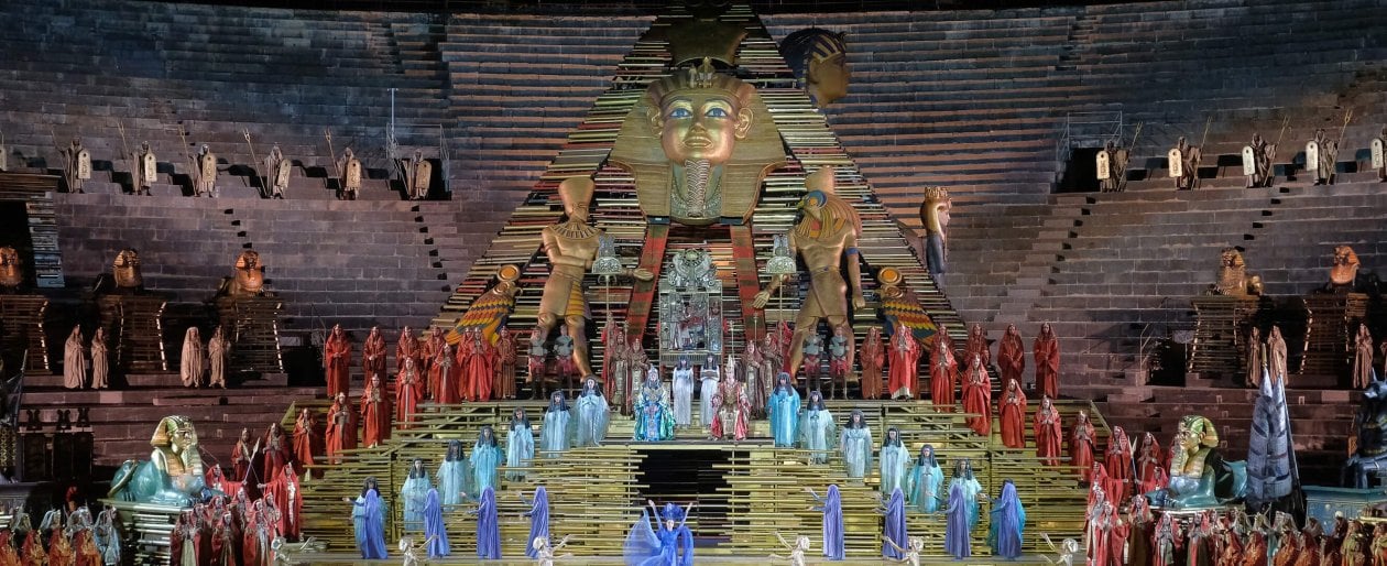 'Aida' nell'allestimento del 99esimo Arena di Verona Opera Festival 2022 (foto Ennevi)
