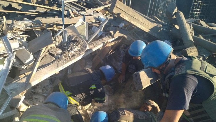 Ucraina, parte l’assalto a Seversk. I russi ora muovono la fanteria 