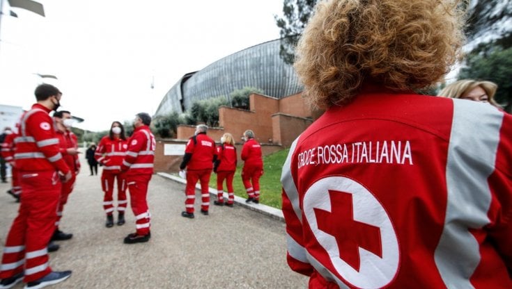 Croce Rossa, il bilancio dopo la lunga lotta nel corso della pandemia, con le sue conseguenze sociali ed economiche