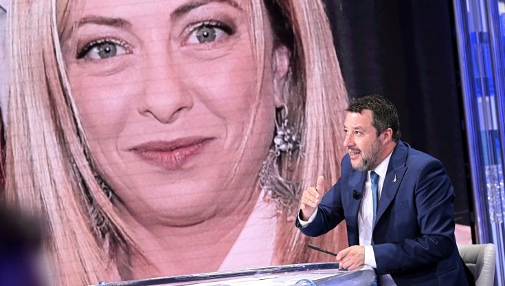 Sondaggi politici, cresce FdI inseguito sempre dal Pd. La Lega continua a scendere