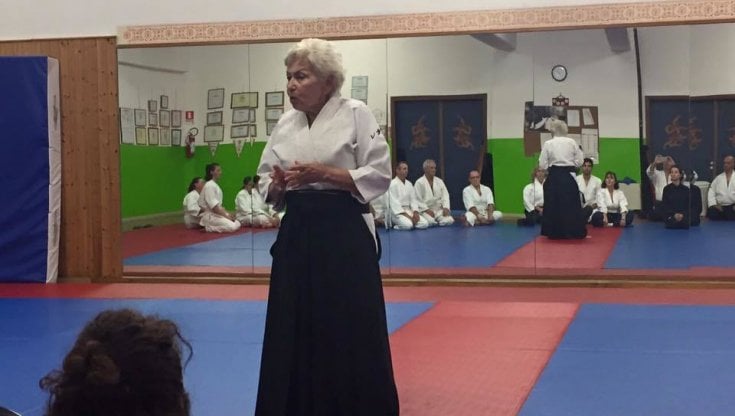 Mestre, Renata Carlon, a 85 anni insegna ancora aikido: "Il segreto? Conoscere se stessi e avere rispetto dell'altro"