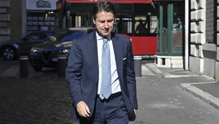 M5S resta alla finestra e getta l’amo ai rossoverdi: "Più collegi in accoppiata"