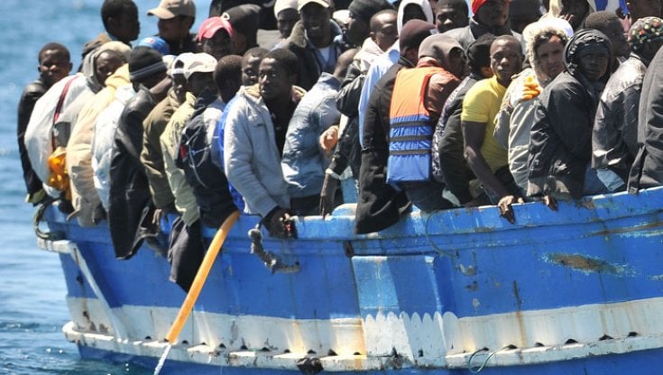 A destra scontro sull'immigrazione. Riproposte idee bocciate dai giudici.