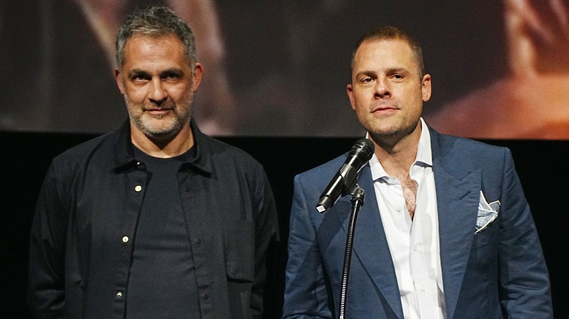 Il regista Miguel Sapochnik e lo showrunner Ryan Condal. Entrambi anche produttori della serie