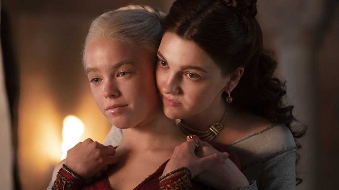 Emma D&rsquo;Arcy&nbsp;e Olivia Cooke in House of the Dragon&nbsp;(Courtesy of HBO)