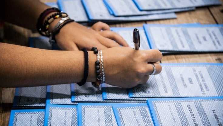 Nuovi sondaggi, con lista Renzi-Calenda si allarga la forbice: al centrodestra il 46% delle preferenze e il 60% dei seggi