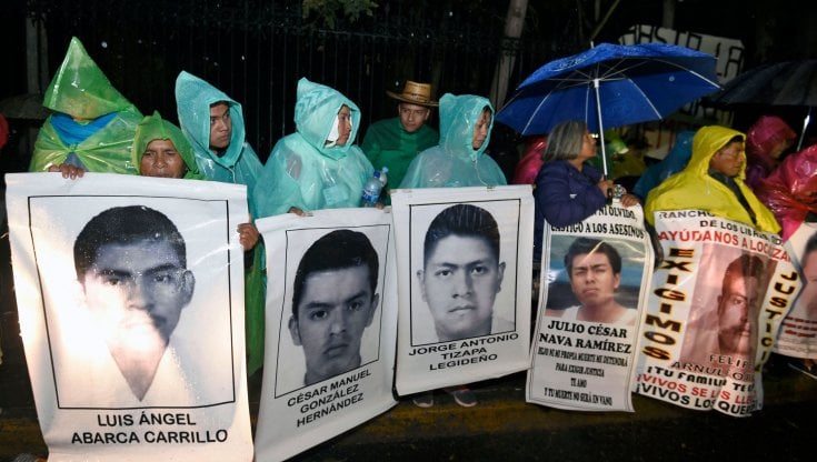 Messico, il massacro dei 43 studenti ad Ayotzinapa fu un "crimine di Stato"