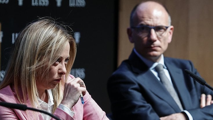 Devianze, la politica che deraglia