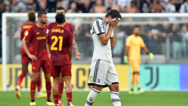 La delusione di Locatelli dopo l'annullamento del gol