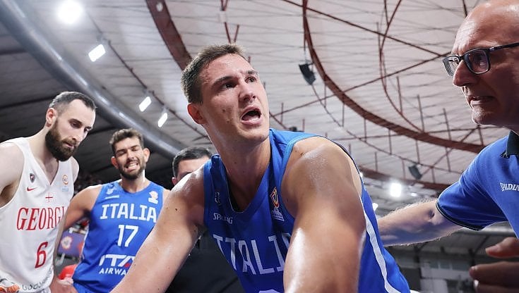 Danilo Gallinari dopo l'infortunio