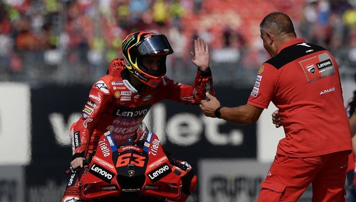 Bagnaia festeggia la vittoria a Misano