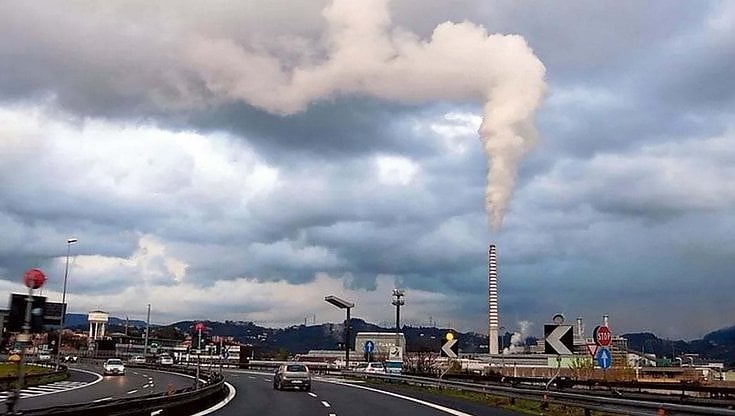 L’Italia a tutto carbone. Centrali spinte al massimo per risparmiare metano