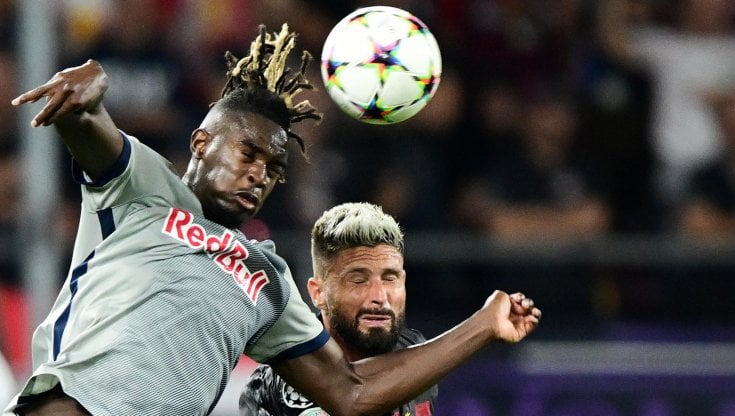 Duello aereo tra Solet e Giroud
