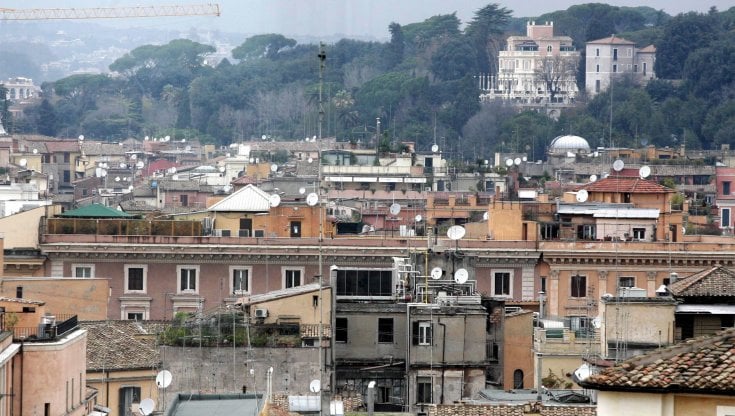 Superbonus, 5 Stelle in trincea sulla cessione dei crediti. Ma il governo: "No a condoni"