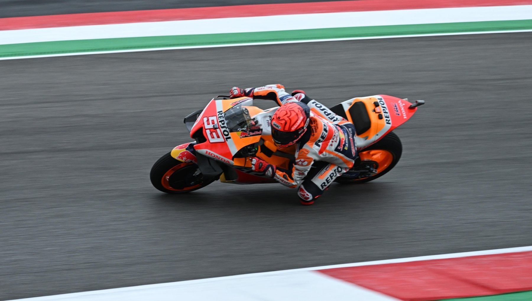Marc Marquez torna in pista: dopo 110 giorni di stop correrà il Gp d ...