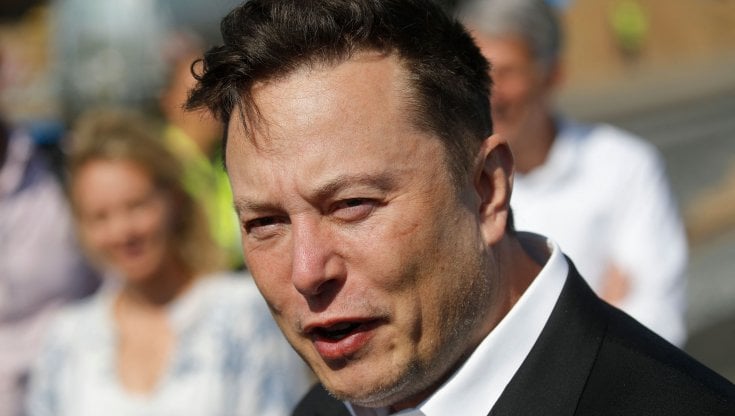 Twitter, gli azionisti approvano l'offerta di Musk. Che però il miliardario ha rinnegato