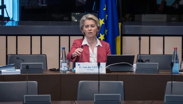 La Ue taglia i consumi di elettricità: 5% nelle ore di punta, 10% in un mese 