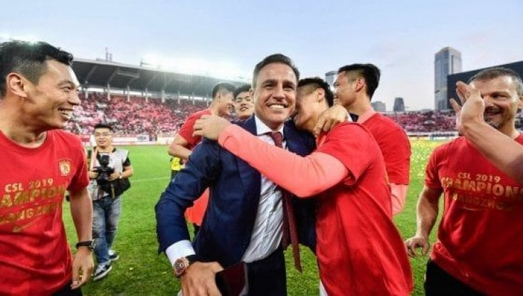 Cannavaro dopo una vittoria ottenuta in Cina