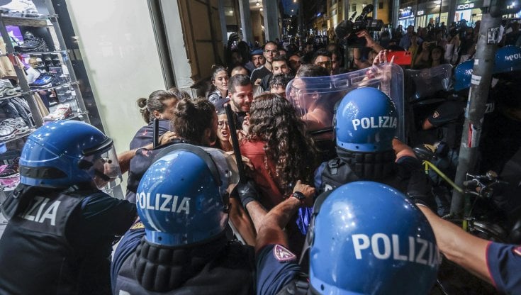 La polizia e le piazze: i timori di una stretta sull’ordine pubblico