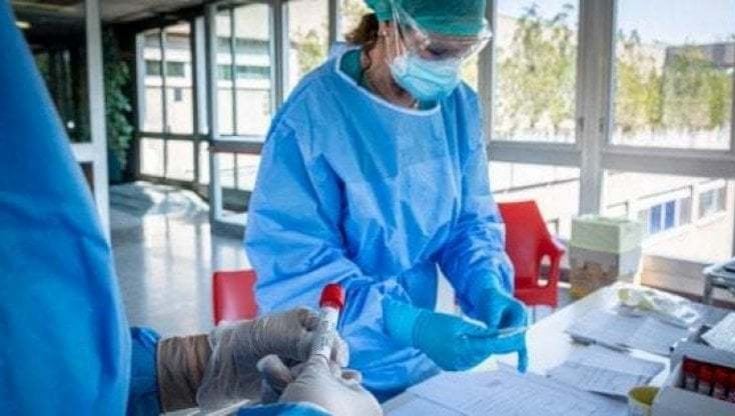 Covid in Italia, il bollettino del 23 settembre: 21.085 nuovi casi e 49 morti